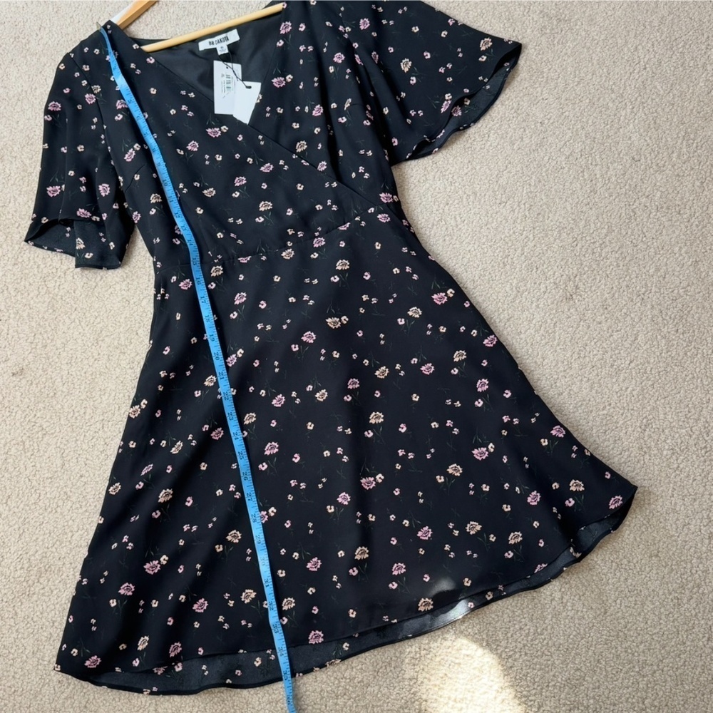 NWT BB Dakota Dress Tie Back Black Print Short Sleeve Mini Length Pockets Sz 8 - Picture 10 of 14